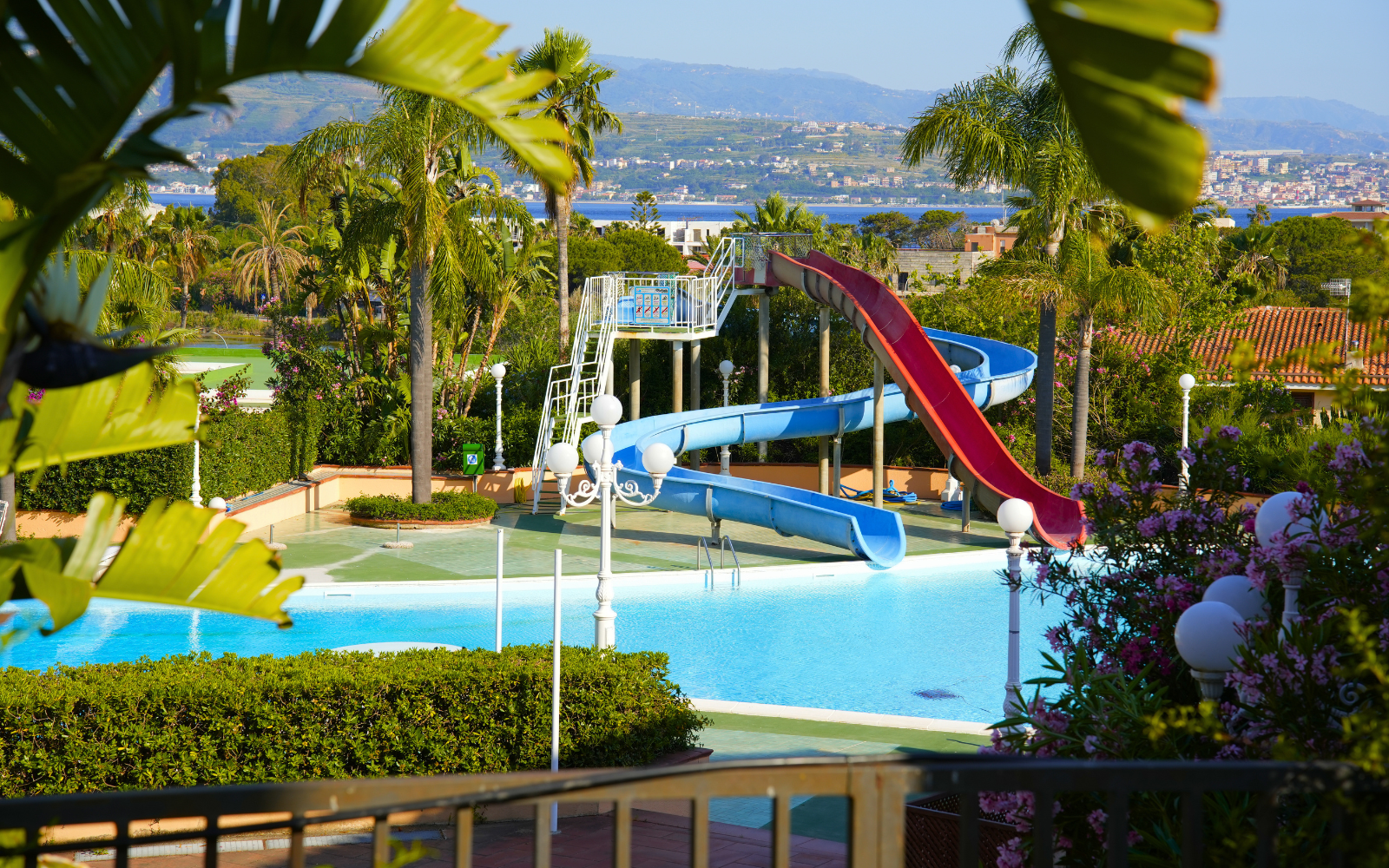 Piscina Privata in Villa a Ganzirri
